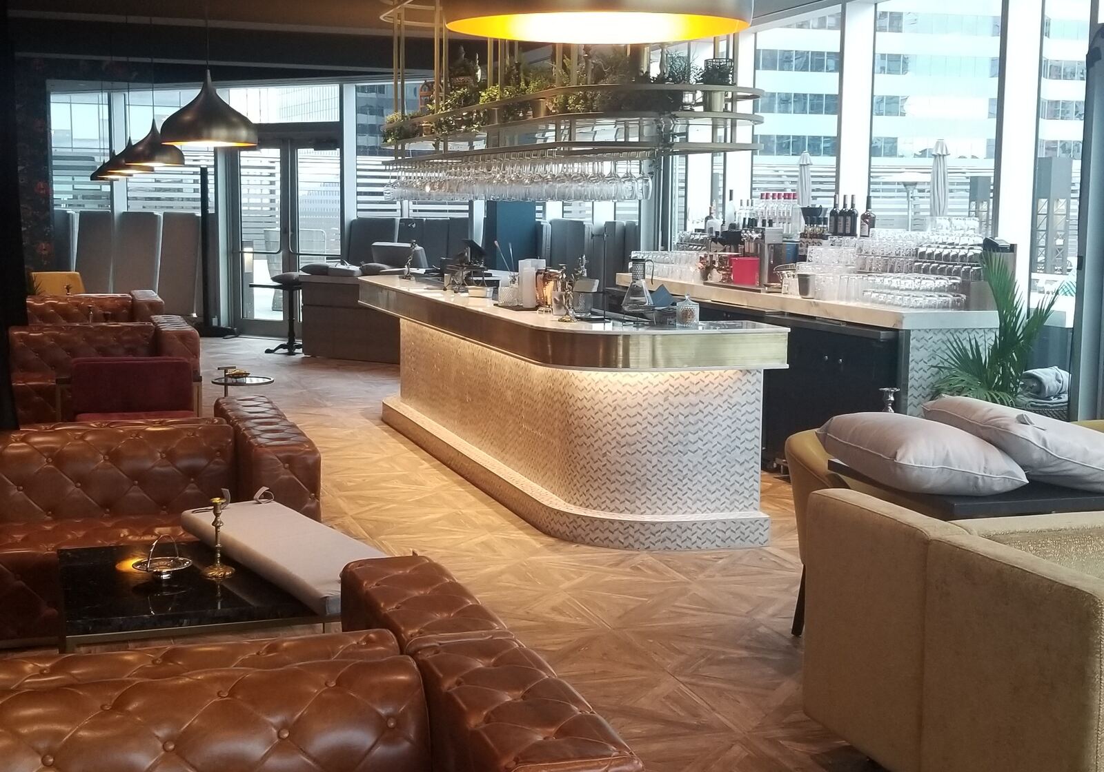 Restaurant lounge bar installation