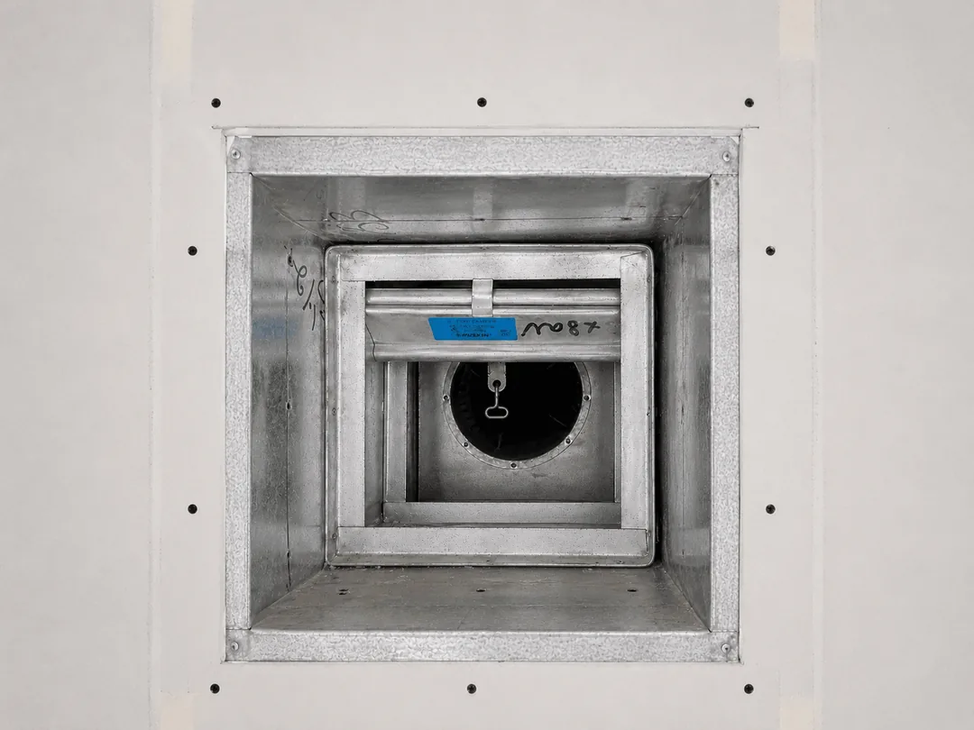 Fire damper testing and inspection in a commercial building
